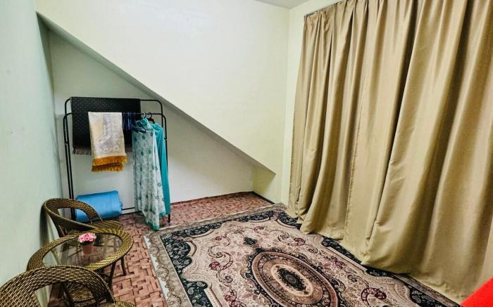 Idris Homestay