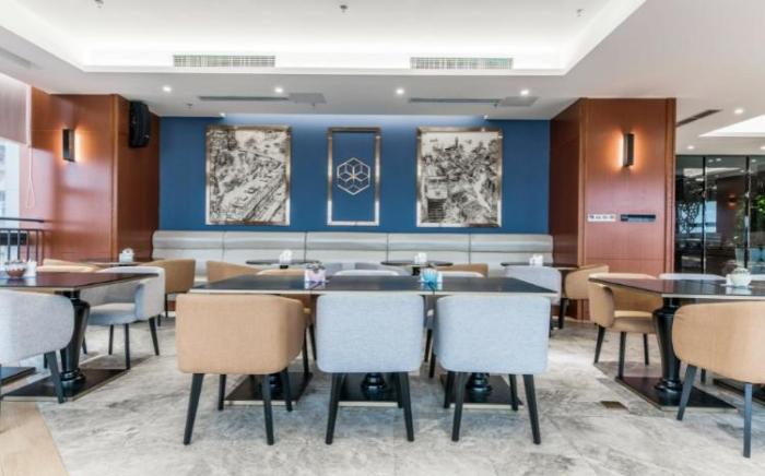 Yitel Hotel Chongqing Jiefangbei Hongyadong