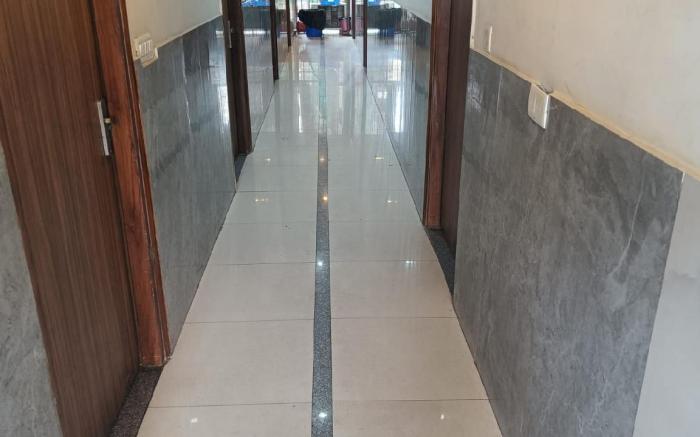 Hotel Lime Tree By GRB