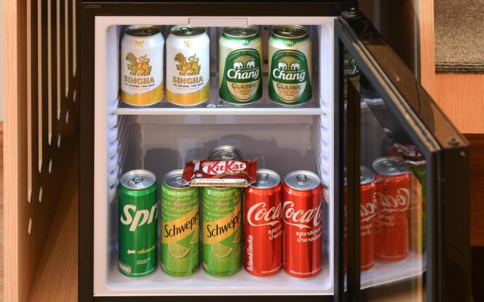 March Hotel & Suite Riverside