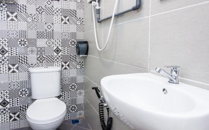 Plumeria 5BR Garden House by uBook