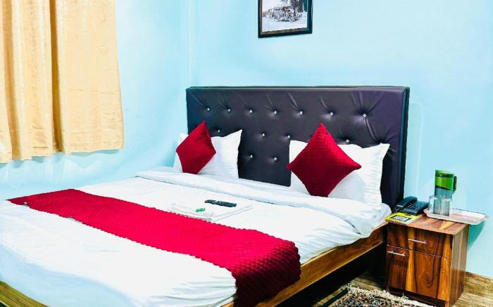 Hotel Pearl Retreat 