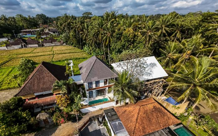 Tropical Tribe Villa by EVDEkimi