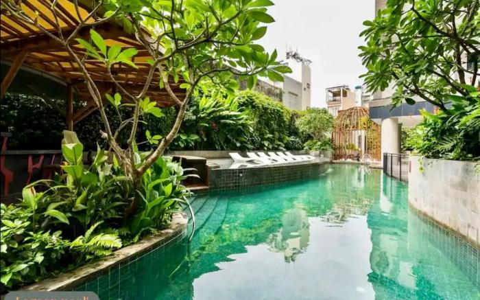 Elegant Peak Retreat 3Br+4Bed Gym Pool View River