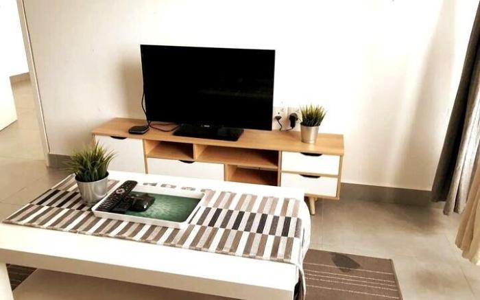 OG Studio @ Kanvas Soho Wi-Fi Netflix