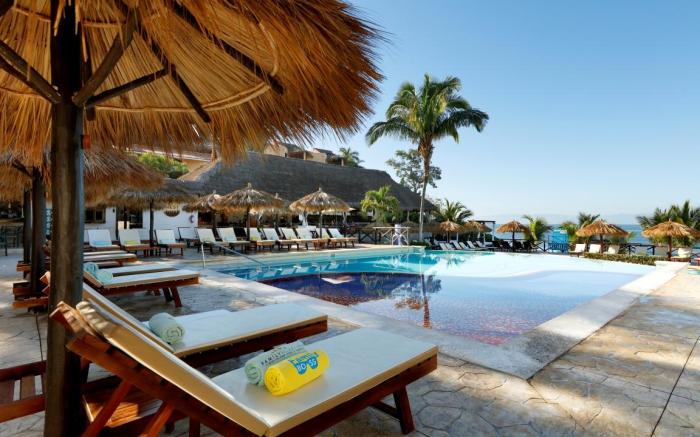 Family Selection at Grand Palladium Vallarta Resort & Spa - All Inclusive