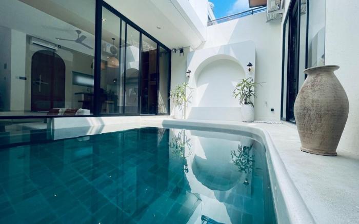 J&M Canggu Babali 巴洛克风格别墅