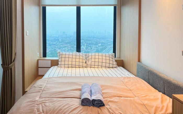 Stylish Studio SouthGate Apt w/ Pool, Gym, Netflix