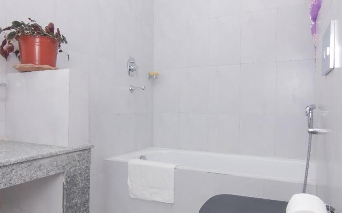 Hotel Yatra Sauraha