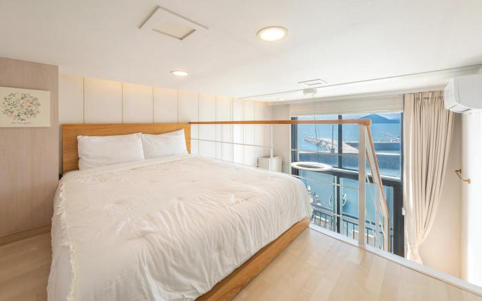 Yeosu Sorrr Spa Oceanview Pension