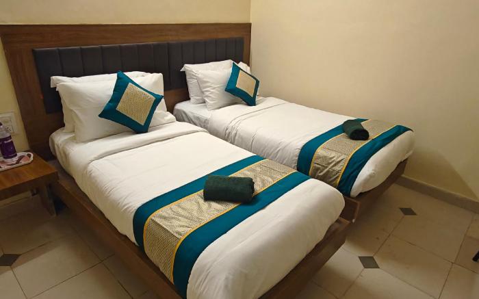 Hotel GT Galaxy-Near US Consulate