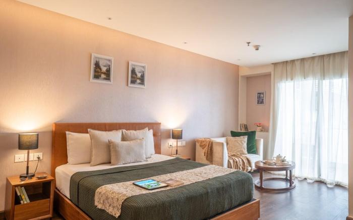 Bastiat Stays| Modern Studio Retreat