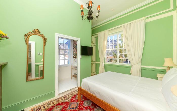 Amina Boutique Hotel
