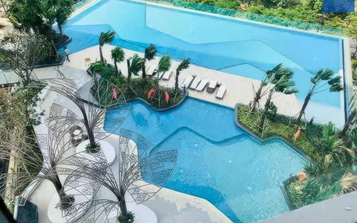 The Sun Avenue  Chill with Sky Pool
