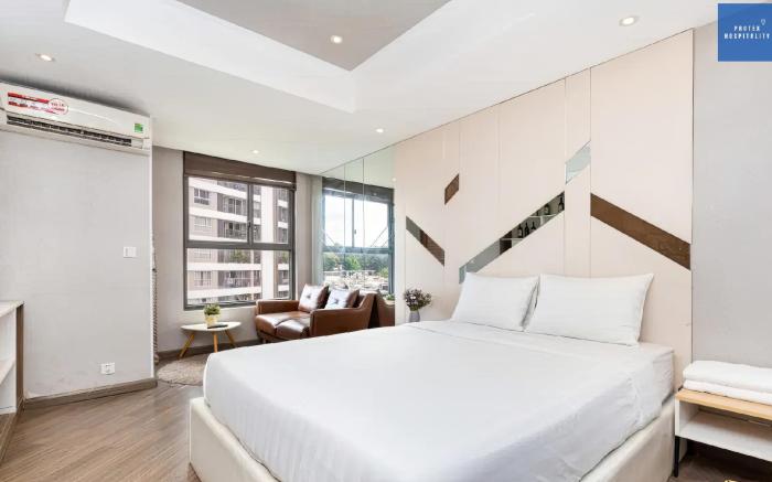 The Parkview Apartment  - Close TSN Airport
