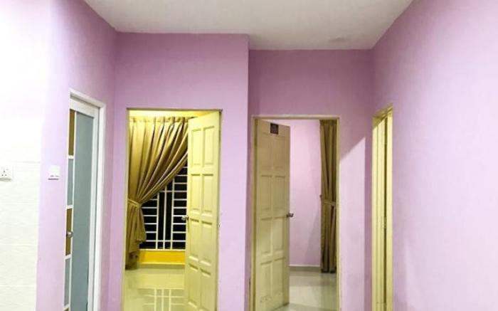 D' Totok Homestay (KLIA)