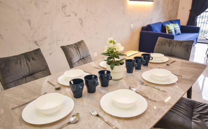 【Private Mahjong | CIQ】Twin Tower D'Serene | 6 pax