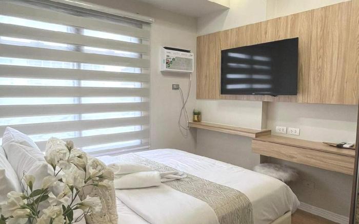 Manila Bay Suite near PICC Roxas Blvd.