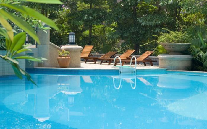 MIZZLE RESORT