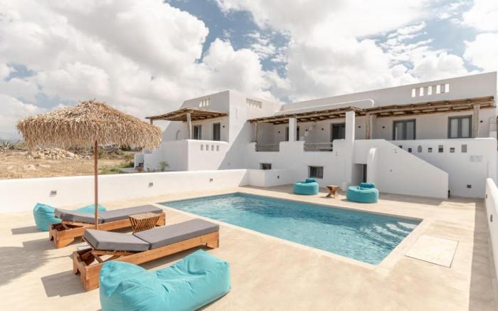 White Cocoon Exclusive Villas