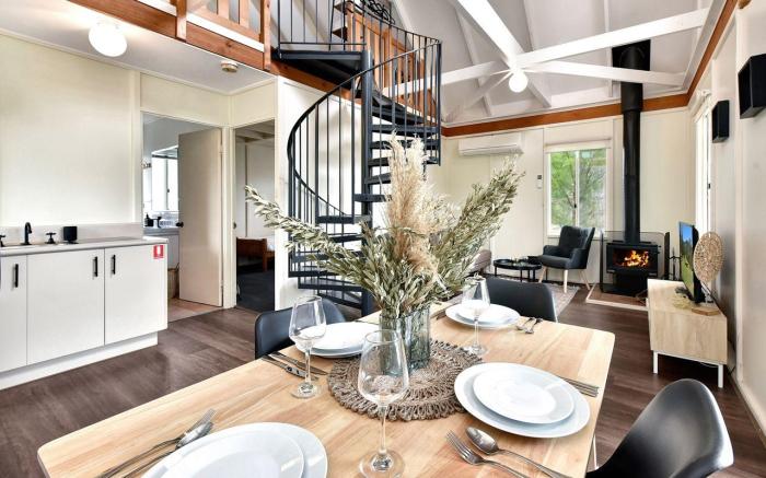 Bracken Ridge Vineyard - The Kingston - Villa 3