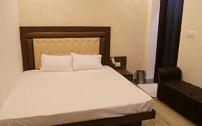 Hotel Mona Regency
