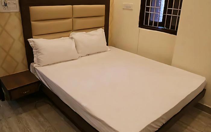 Hotel Mona Regency