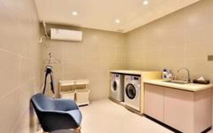 Home Inn Selected Hangzhou Hefang Street Railway Station