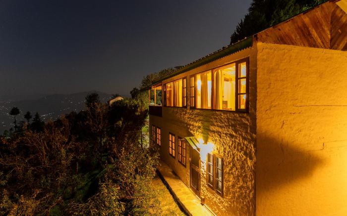 Shyamala Orchard - unique woodfire pizza retreat