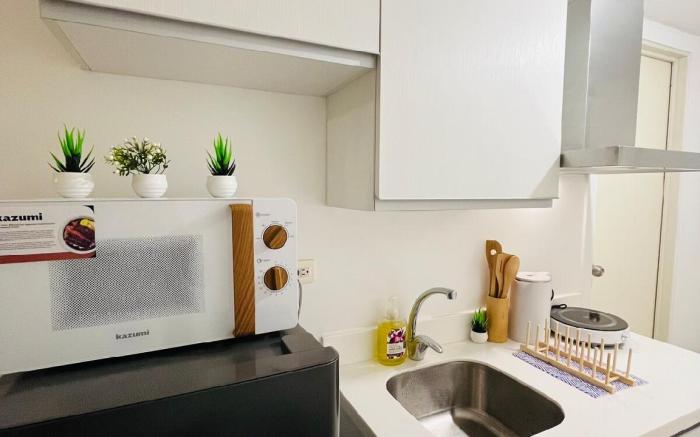 Boho inspired condo with PS4 in San Fernando