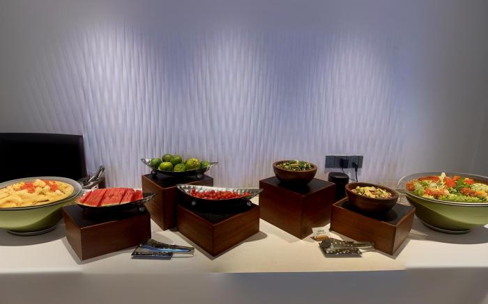 Home Inn Plus Qingdao Jimo Ancient City Heshan Road Metro Station