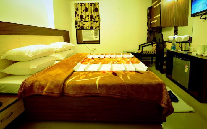 Hotel Hkj Residency