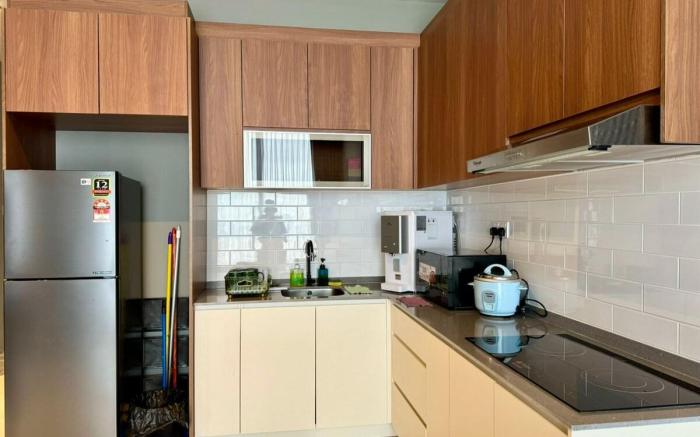 The Luxury Podium3R2B | 8pax @YPM103