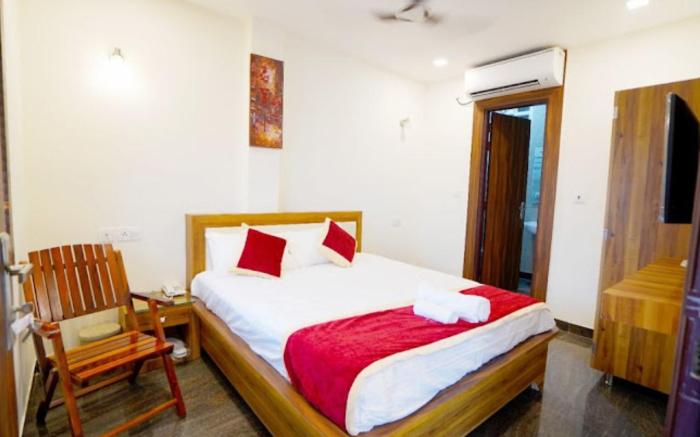  Hotel D K Residency Ghaziabad