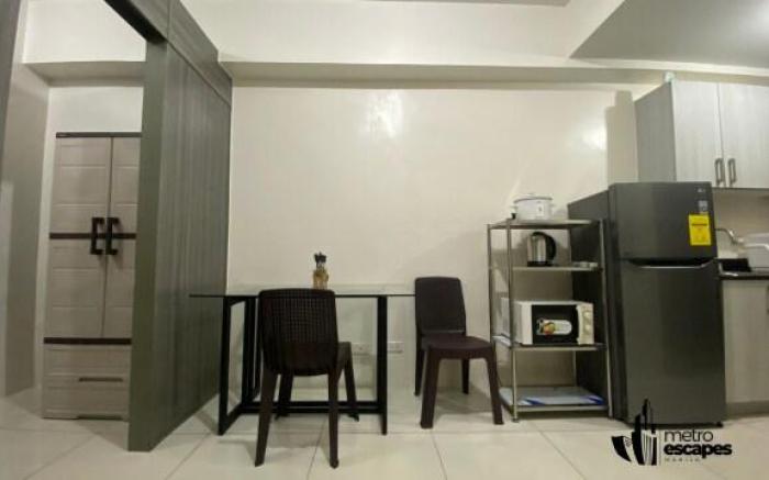 Charming 1BR Condo near DLSU – Ideal for Students