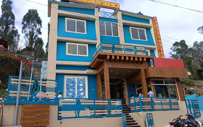 Ponmurugan Residency