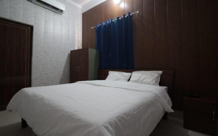 Hotel Saukari's & Restaurant Rishikesh