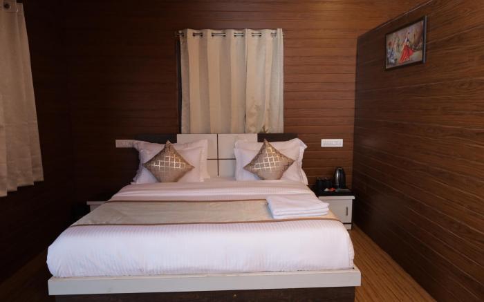 The Udai Sarovar Lakeside Paradise