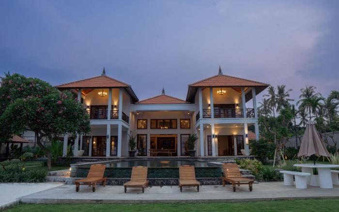 Seaside Oceana Suites by Mahaprana
