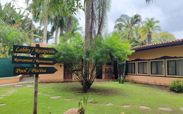 Marenaz Oceanfront Resort