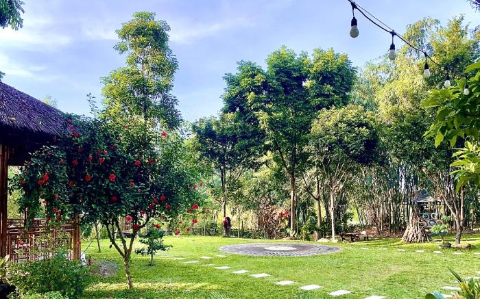 Homestay Bai Van Garden 