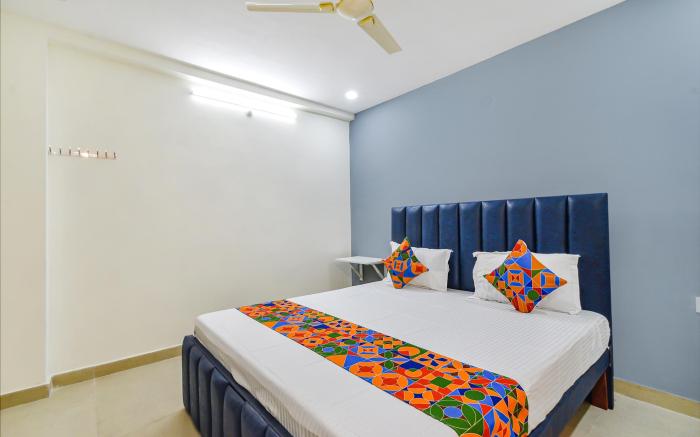 FabHotel Maski Suites - Nr KIMS Hospital, Kondapur