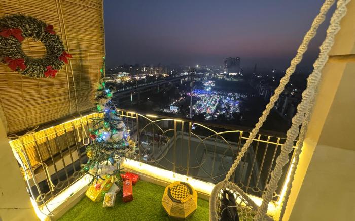 Bliss Paradise- Nearest to Expo Mart - Gr Noida