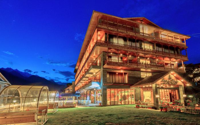 Snow Flakes Resort And Spa Centrally Heated Luxury Resort 