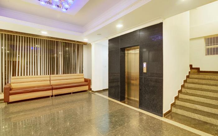 Super Townhouse Oak City Center Kushal Nagar