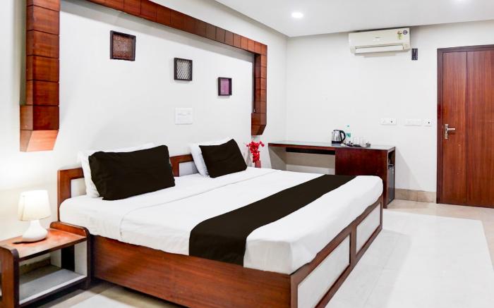 Super Townhouse Sector 122 Noida Formerly Hotel Zineb