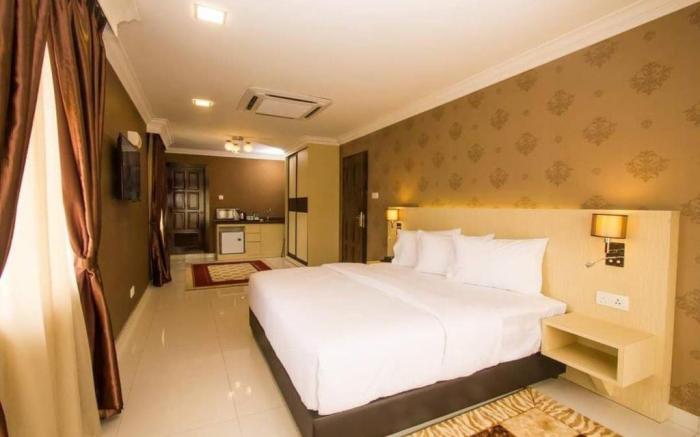 KESUMA VILLA PARIT RAJA