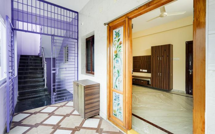 Hotel O VARAHA Guest Inn