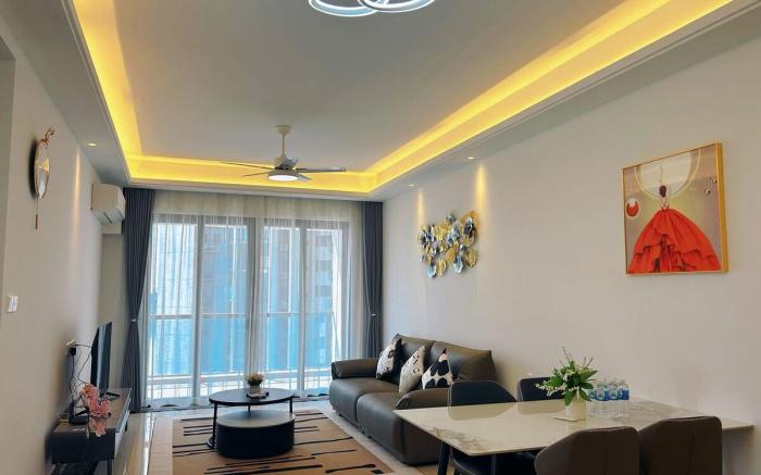 R&F 3R2B with Seaview By Han Lin Homestay