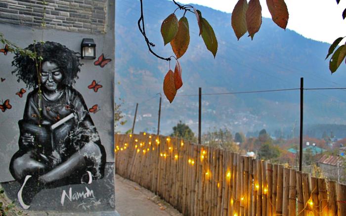 Bayith cafe and Stays